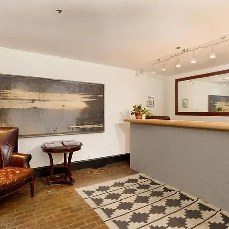 Independence Square 212, Studio With Beautiful Finishes. A+ Location In Downtown Aspen
